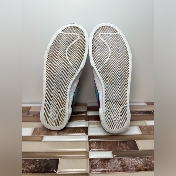 NIKE x Sacai x Kaws Blazer Low ☀️ - Picture 17 of 17